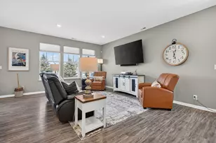 1008 Moraine Dr, South Elgin, IL 60177 - Photo 15