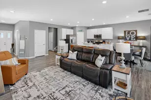 1008 Moraine Dr, South Elgin, IL 60177 - Photo 13