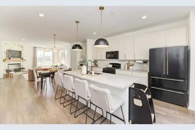 1030 Bogart Street, Des Plaines, IL 60018 - Photo 11