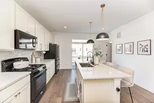 1030 Bogart St, Des Plaines, IL 60018 - Photo 9