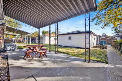 12309 S Loomis Street, Calumet Park, IL 60827 - Photo 17