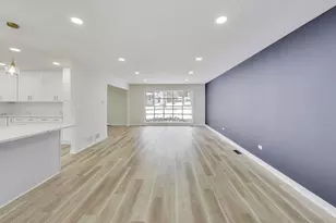 123 Kainer Ave, Barrington, IL 60010 - Photo 9