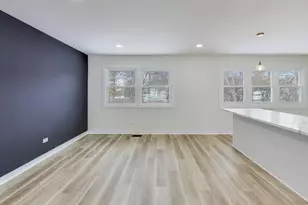 123 Kainer Ave, Barrington, IL 60010 - Photo 9