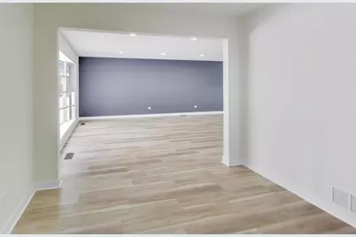 123 Kainer Avenue, Barrington, IL 60010 - Photo 5