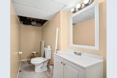 18033 Idlewild Drive, Country Club Hills, IL 60478 - Photo 19