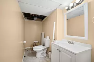 18033 Idlewild Dr, Country Club Hills, IL 60478 - Photo 19