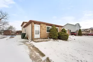 18033 Idlewild Dr, Country Club Hills, IL 60478 - Photo 1