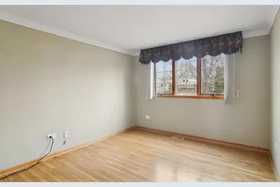 1522 E Fleming Drive N, Arlington Heights, IL 60004 - Photo 15