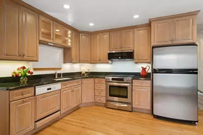 1522 E Fleming Drive N, Arlington Heights, IL 60004 - Photo 7