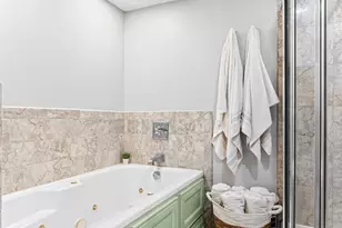 [Address not provided], Chicago, IL 60614 - Photo 17