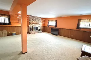 5216 Abbey Dr, McHenry, IL 60050 - Photo 7