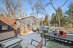 332 Evergreen Dr, Batavia, IL 60510 - Photo 25