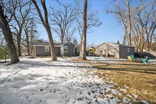 332 Evergreen Dr, Batavia, IL 60510 - Photo 29