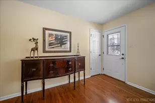 332 Evergreen Dr, Batavia, IL 60510 - Photo 9