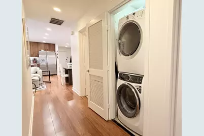 222 S Racine Avenue #402, Chicago, IL 60607 - Photo 9