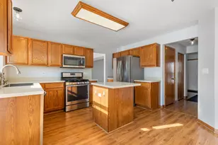 7407 Southworth Cir, Plainfield, IL 60586 - Photo 9