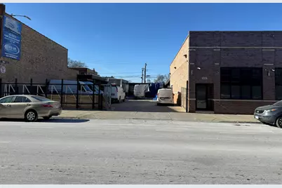 4150 N Kedzie Avenue, Chicago, IL 60618 - Photo 3