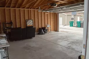 3925 Euclid Ave, Stickney, IL 60402 - Photo 11