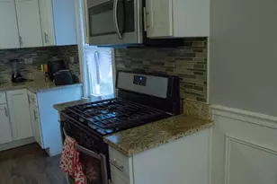 3925 Euclid Ave, Stickney, IL 60402 - Photo 9