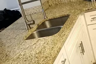 3925 Euclid Ave, Stickney, IL 60402 - Photo 5