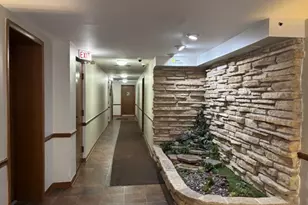 6490 N Northwest Hwy, Chicago, IL 60631 - Photo 3