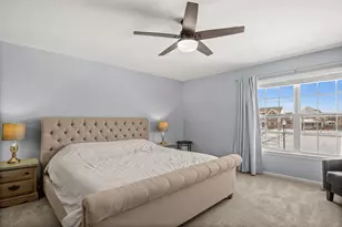 218 Middleton Ct, Elgin, IL 60124 - Photo 17