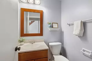 0N655 Courtney Ln, Winfield, IL 60190 - Photo 13