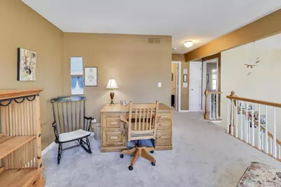 11144 Indian Woods Drive, Indian Head Park, IL 60525 - Photo 15