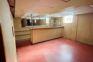 8826 S Prairie Ave, Chicago, IL 60619 - Photo 11