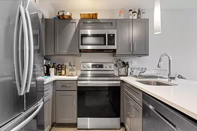 3432 W Melrose Street, Chicago, IL 60618 - Photo 33