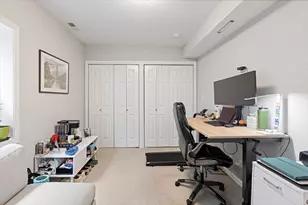 3432 W Melrose St, Chicago, IL 60618 - Photo 25