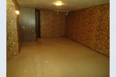 8022 Kelley Road, Winnebago, IL 61088 - Photo 15