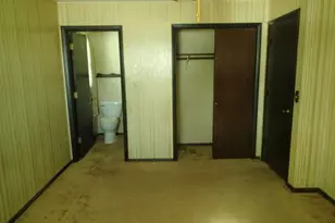 8022 Kelley Rd, Winnebago, IL 61088 - Photo 11