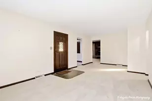 26140 N Ann Ct, Wauconda, IL 60084 - Photo 5