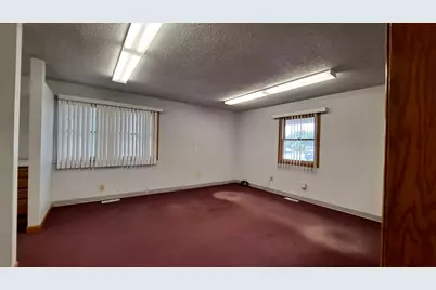 803 21st Street #C, Peru, IL 61354 - Photo 5