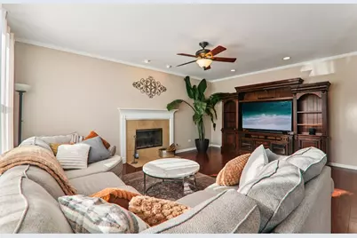 11405 Glenbrook Circle, Plainfield, IL 60585 - Photo 9