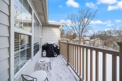 1281 N Red Oak Circle #3, Round Lake Beach, IL 60073 - Photo 5