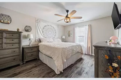 1281 N Red Oak Circle #3, Round Lake Beach, IL 60073 - Photo 9