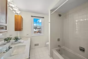 3058 Knollwood Ln, Glenview, IL 60025 - Photo 25