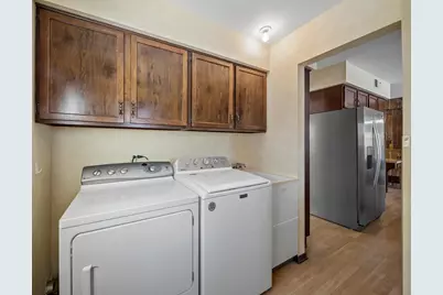 3058 Knollwood Lane, Glenview, IL 60025 - Photo 17