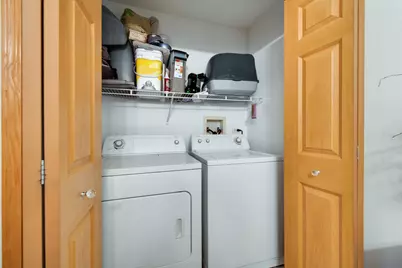 100 N Bokelman Street #329, Roselle, IL 60172 - Photo 5