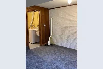 402/404 Woodrow Street, Winnebago, IL 61088 - Photo 13