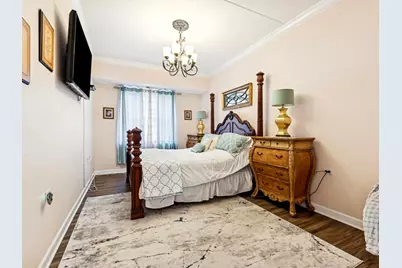 9355 Irving Park Road #404, Schiller Park, IL 60176 - Photo 13