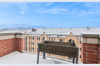 4811 N Olcott Avenue #615, Harwood Heights, IL 60706 - Photo 9