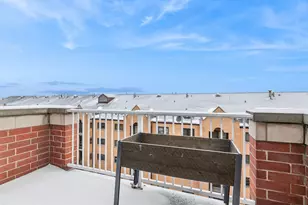 4811 N Olcott Ave, Harwood Heights, IL 60706 - Photo 9