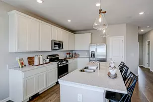 400 Comstock Rd, South Elgin, IL 60177 - Photo 13