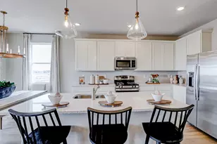 400 Comstock Rd, South Elgin, IL 60177 - Photo 13