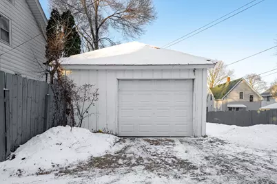 1607 7th Avenue, Rockford, IL 61104 - Photo 5