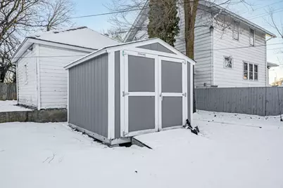 1607 7th Avenue, Rockford, IL 61104 - Photo 3