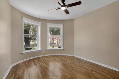 [Address not provided], Chicago, IL 60615 - Photo 5